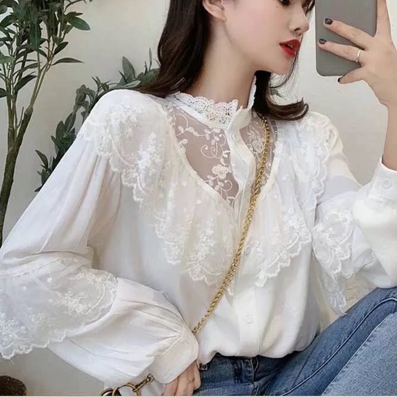Lace blouse white floral embroidery ruffle button shirt top NWT NEW - Picture 1 of 3